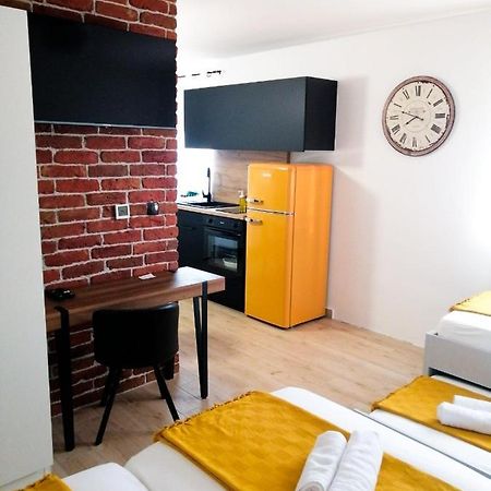 Evita Studio Apartment Károlyváros Kültér fotó