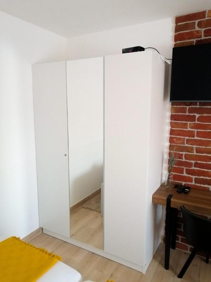 Evita Studio Apartment Károlyváros Kültér fotó